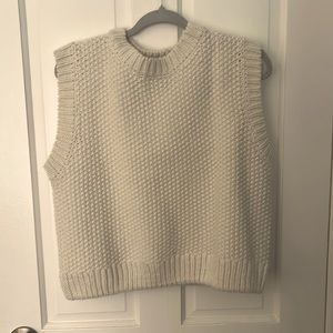 H&M Off-White Beige Sweater Vest